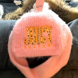 Juicy hat and scarf